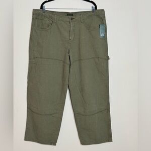 Women’s Olive Green Cargo Pants